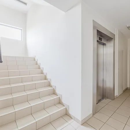 Wilda Chic Apartment *