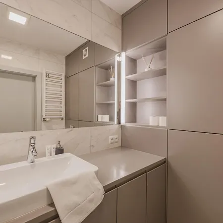 Apartament Wilda Chic By Bookinghost Poznań