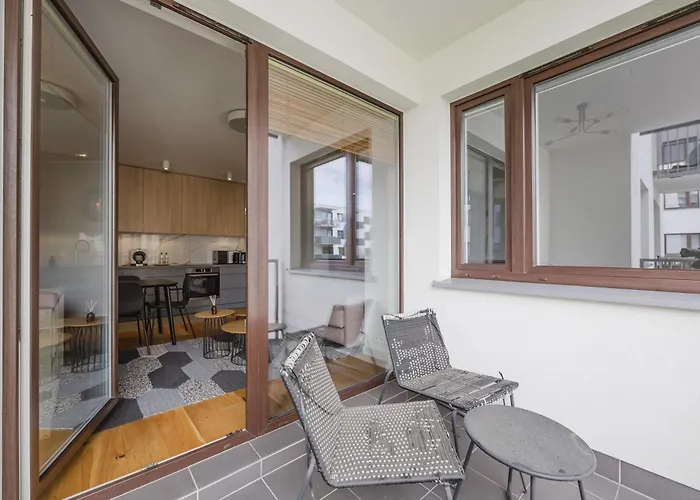 Wilda Chic By Bookinghost بوزنان